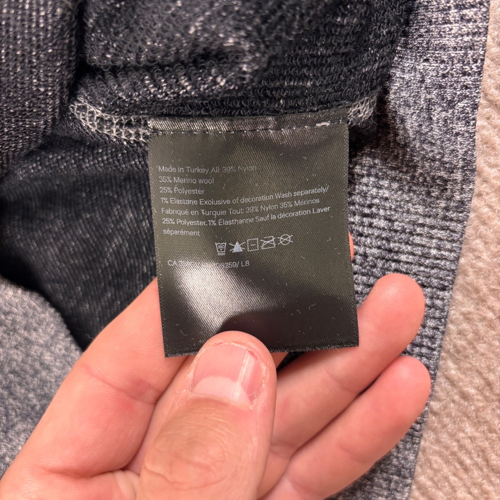 Lululemon Gray Engineered Warmth LS Crew Merino Wool Men's Size Small - Picture 6 of 8